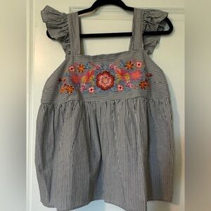 Women’s embroidered top - LG